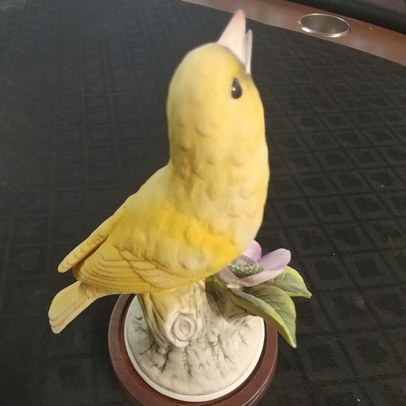 Andrea by Sadek Canary Sculpture - Picture 2 of 3